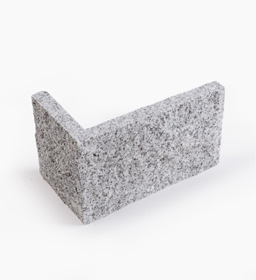 Verblender Granit hellgrau 2-4 cm stark Ecke 9cm