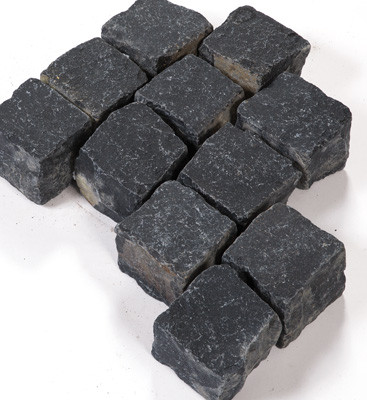 Pflastersteine Basalt schwarz 7x7x7cm (6/8)