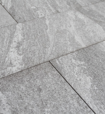 Emperor® Classic Vivace 80x40x2 cm – Hochwertige Keramik-Terrassenplatte in Silbergrau